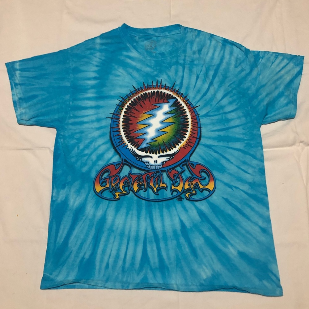Grateful Dead band tee shirt